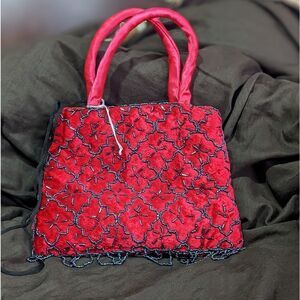 Beautiful beaded bag red 